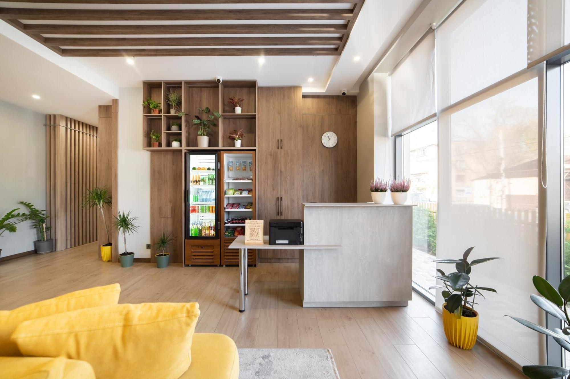 Freedom Hotel Bishkek Ngoại thất bức ảnh